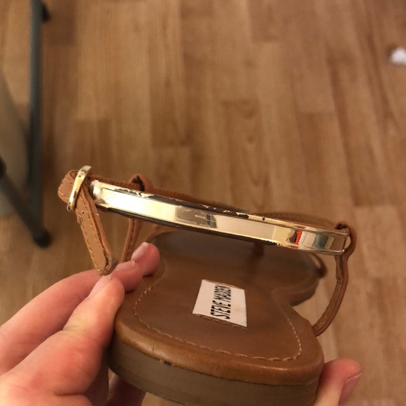 ✅SOLD Steve Madden balinn sandals - Picture 7 of 8